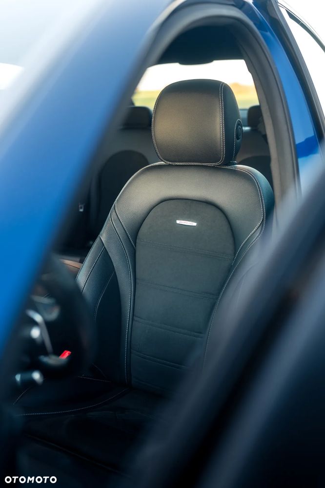Mercedes-Benz Klasa C AMG 63 AMG Speedshift 7G-MCT - 12