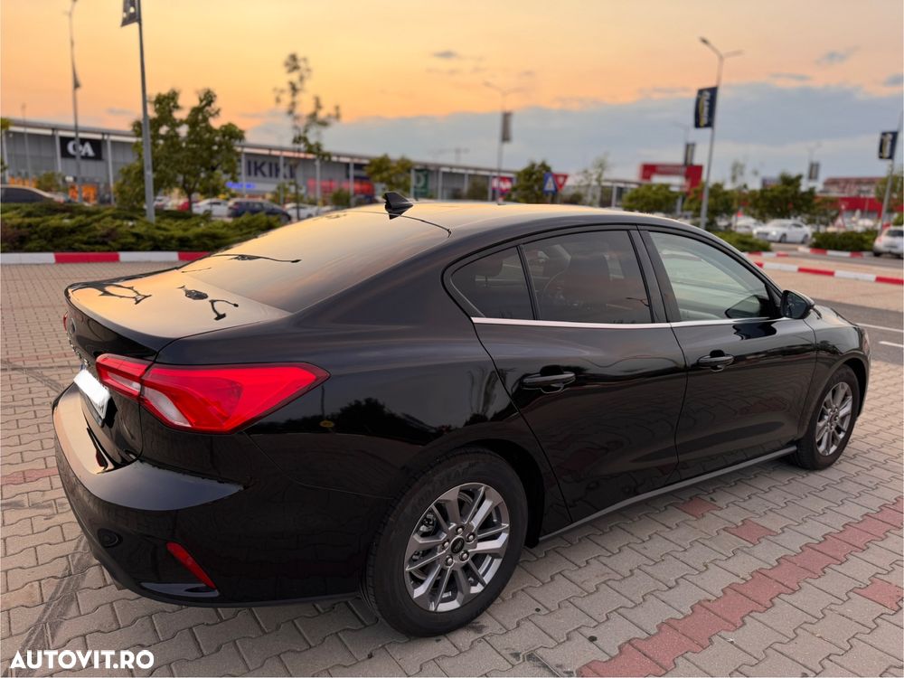 Ford Focus 1.5 EcoBlue 8AT Active - 5