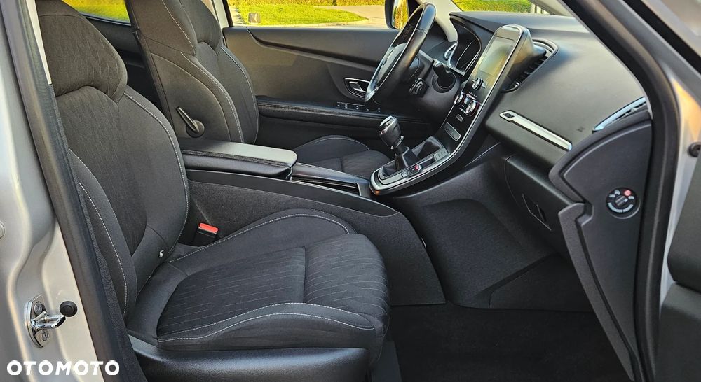 Renault Scenic ENERGY TCe 140 LIMITED - 5