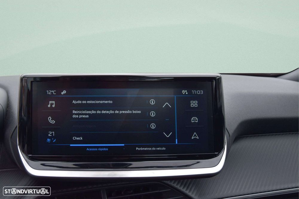 Peugeot 2008 1.2 PureTech Style - 14