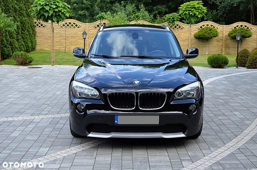 BMW X1 sDrive18d xLine - 11