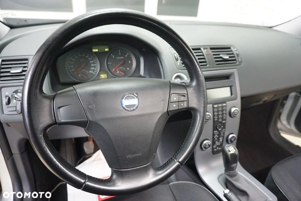 Volvo V50 1.6D DPF DRIVe - 19