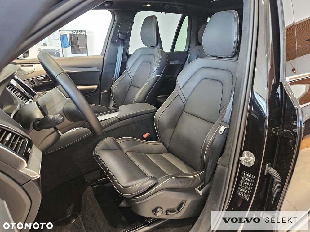 Volvo XC 90 - 12