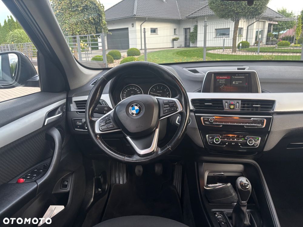 BMW X1 sDrive18i GPF Sport Line - 10