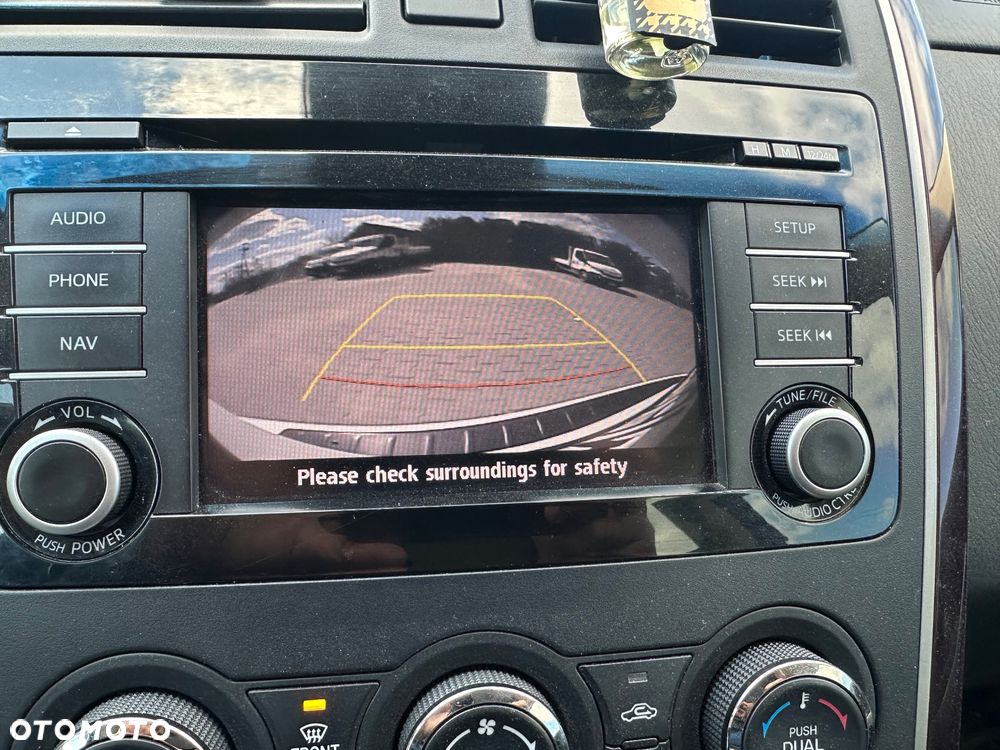 Mazda CX-9 - 18