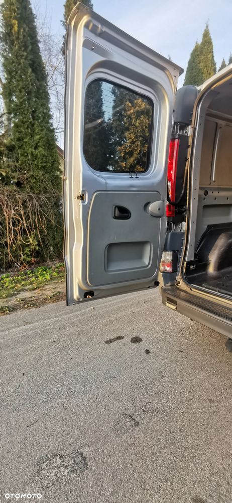 Nissan Primastar - 32