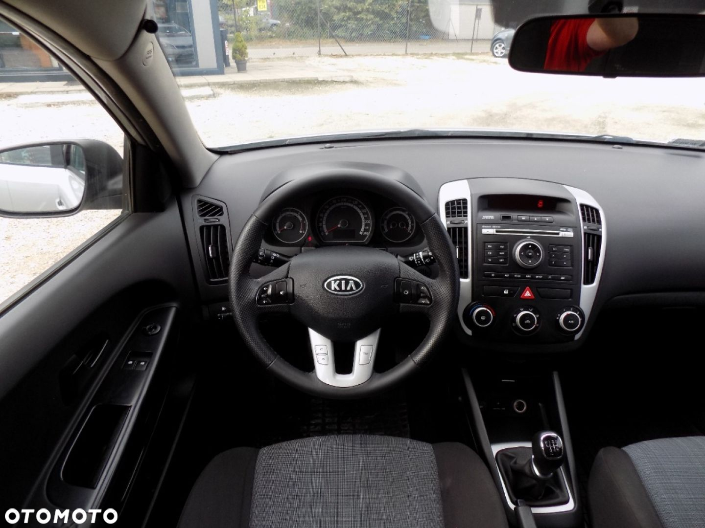 Kia Ceed - 6