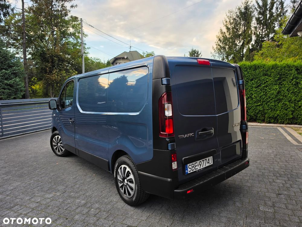 Renault TRAFIC - 4