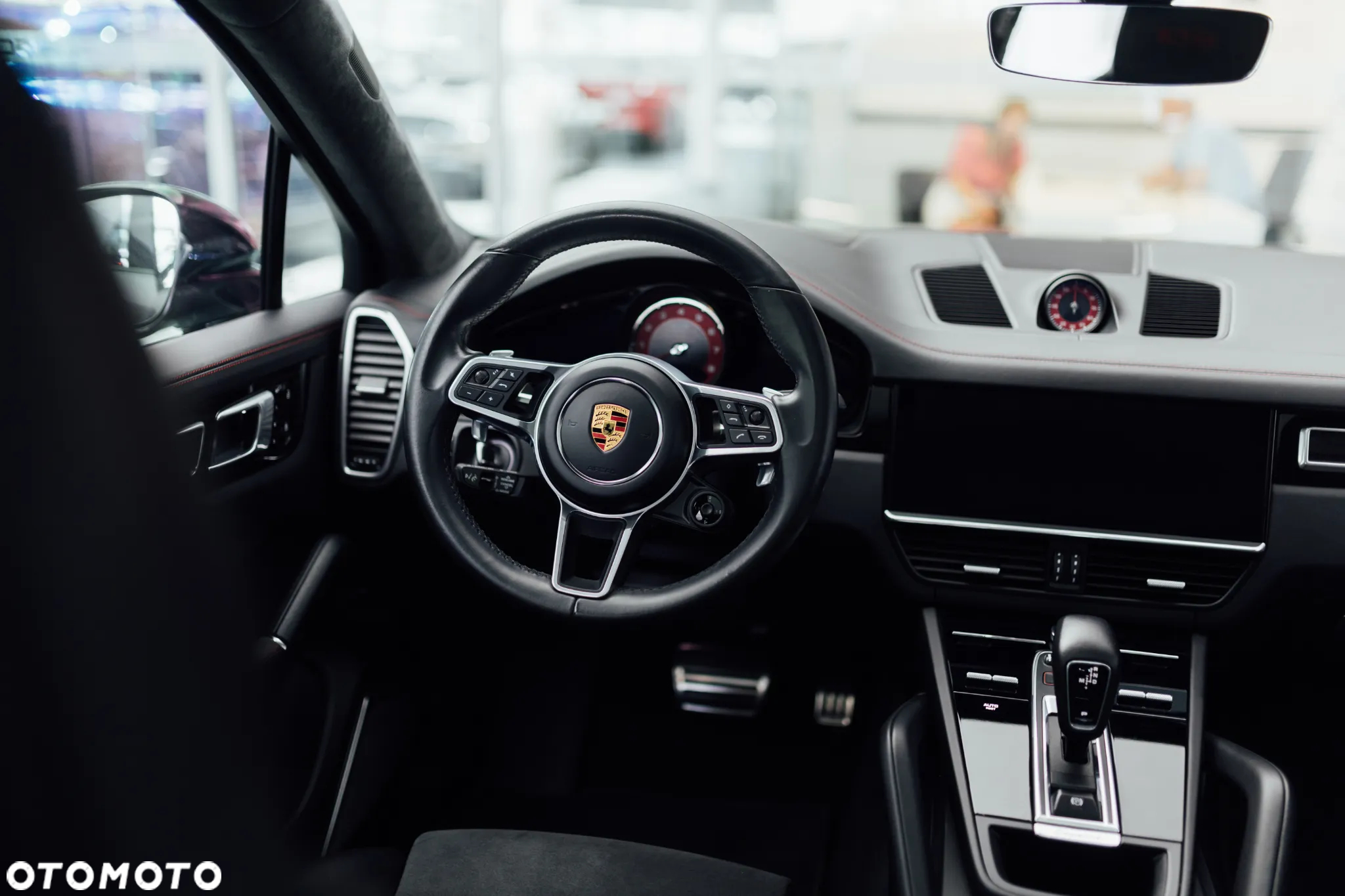 Porsche Cayenne Coupe GTS - 24