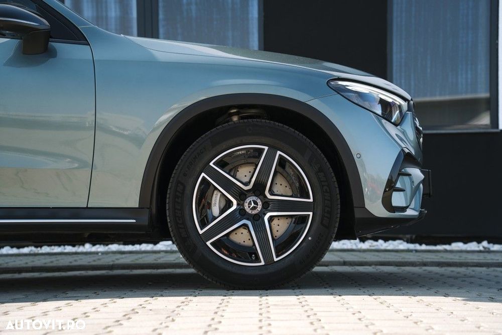 Mercedes-Benz GLC - 9