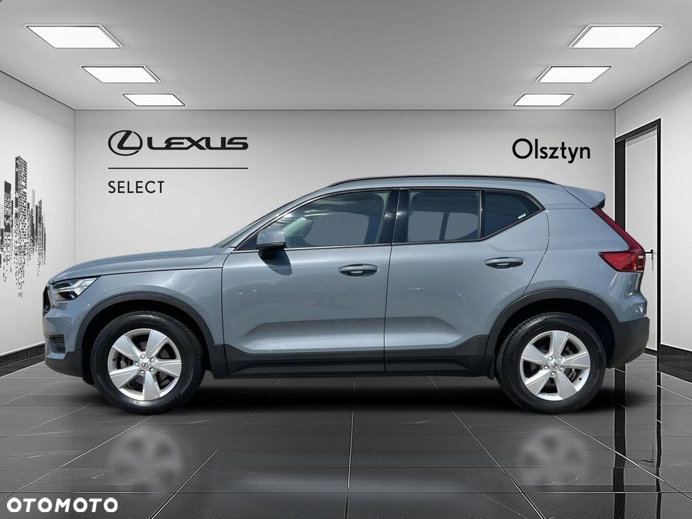 Volvo XC 40 T3 Momentum - 4