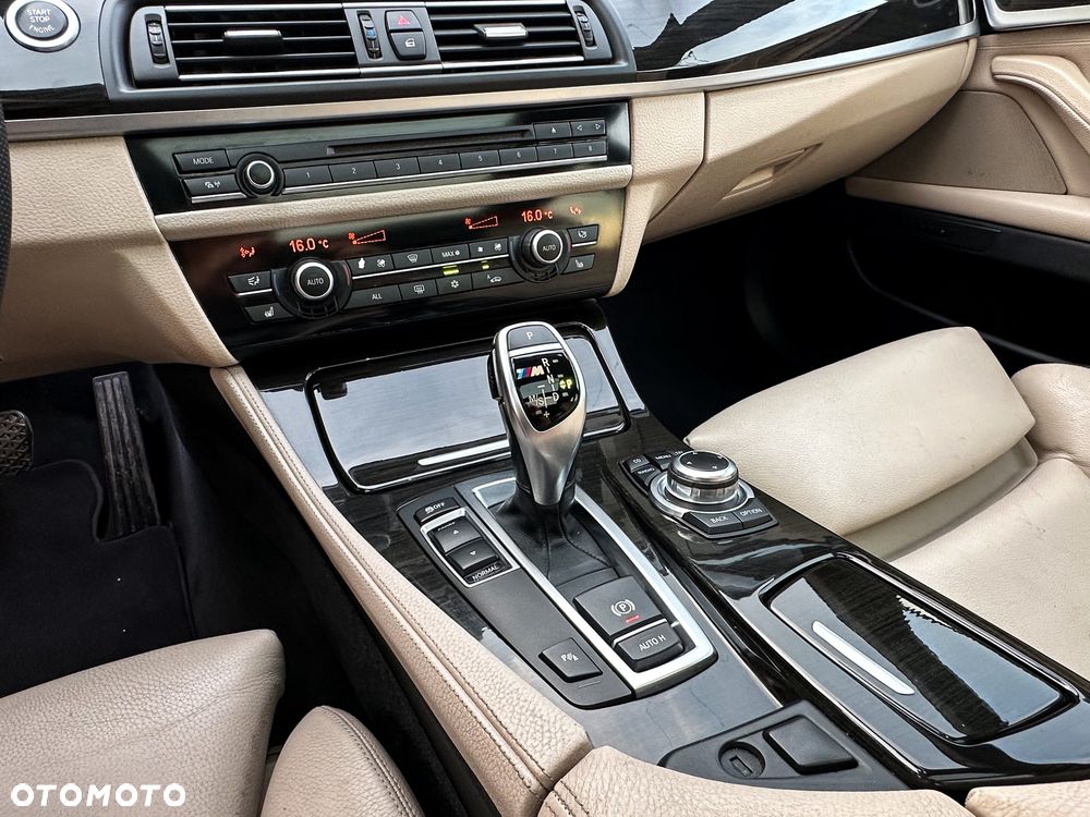 BMW Seria 5 535d - 28