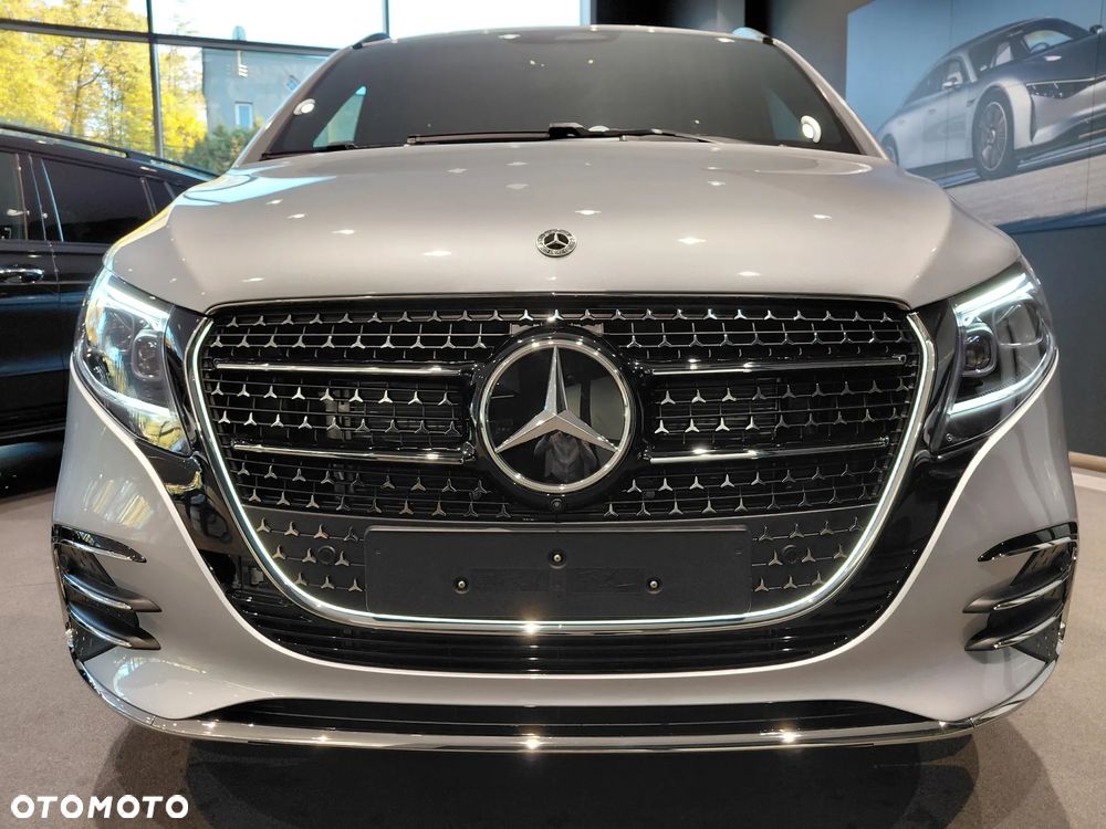 Mercedes-Benz V-Class 2026 photo 4