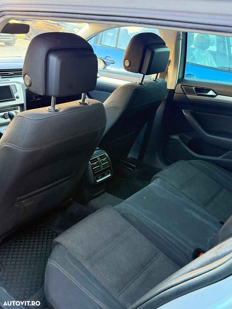 Volkswagen Passat 2.0 TDI DSG Comfortline - 7