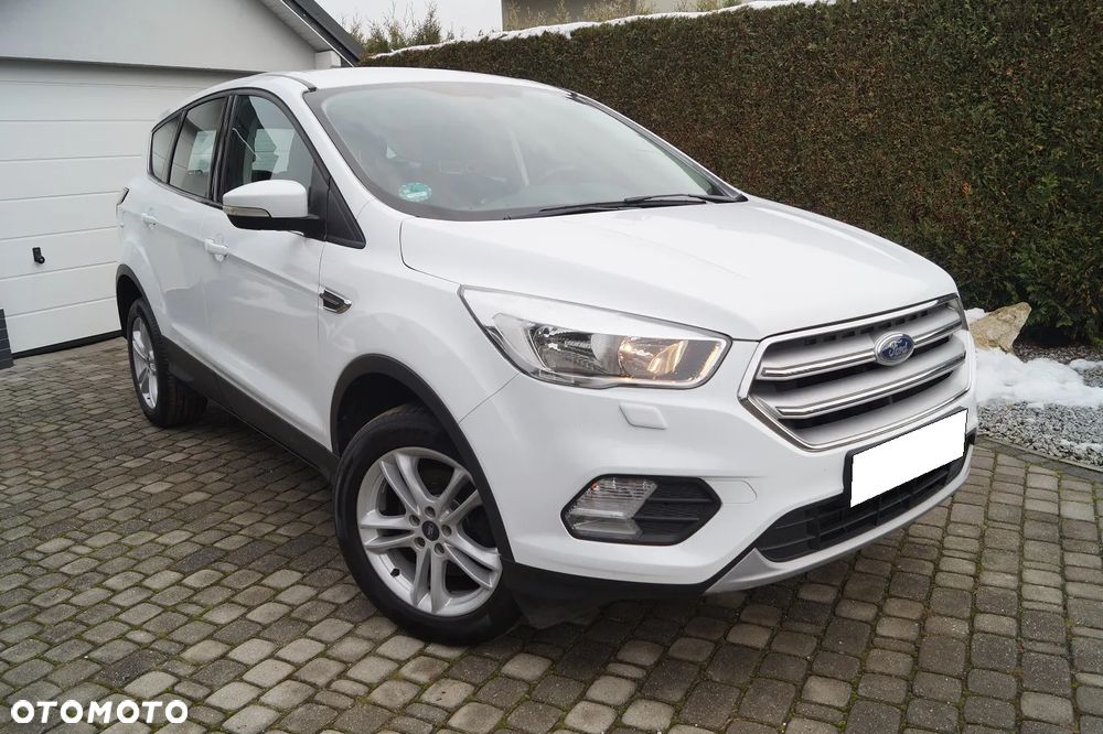 Ford Kuga 1.5 EcoBoost 2x4 Cool & Connect - 9