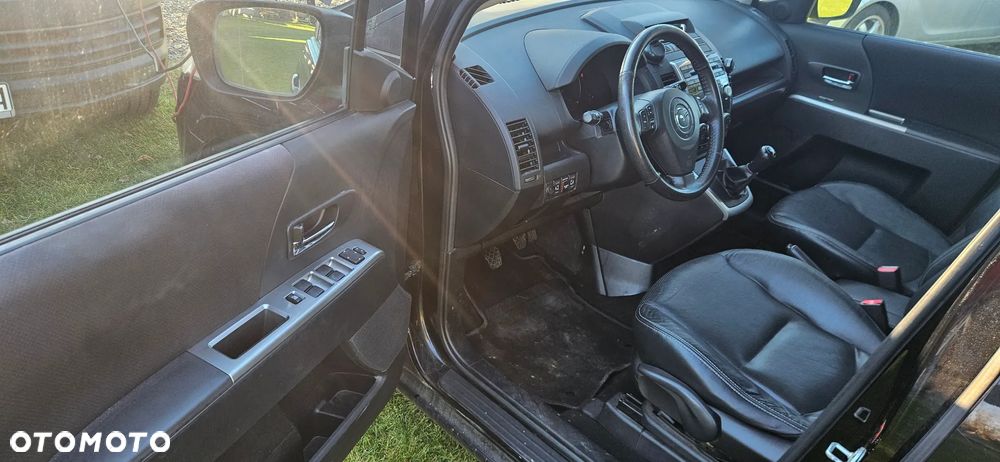 Mazda 5 2.0 Exclusive + - 6