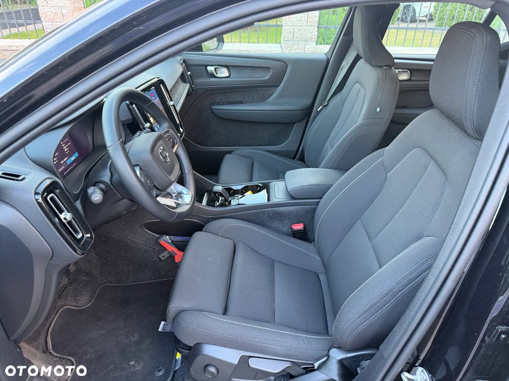 Volvo XC 40 Recharge 69 kWh Single Motor RWD Core - 11