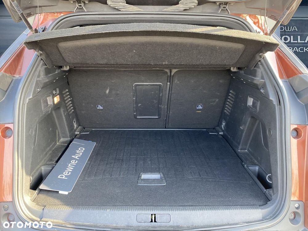 Peugeot 3008 1.6 BlueHDi Allure S&S EAT6 - 12