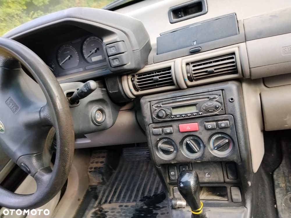 Land Rover Freelander 2.0 D - 9