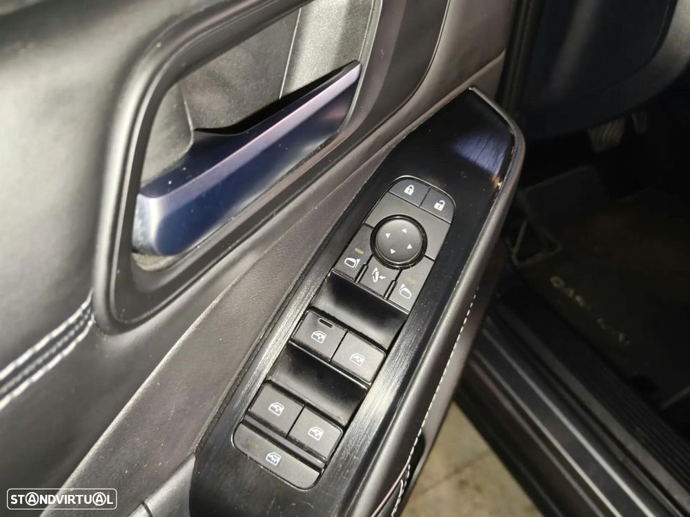 Nissan Qashqai 1.3 DIG-T N-Connecta LED Xtronic - 18