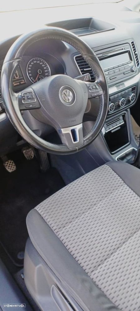 VW Sharan 2.0 TDI Confortline - 12