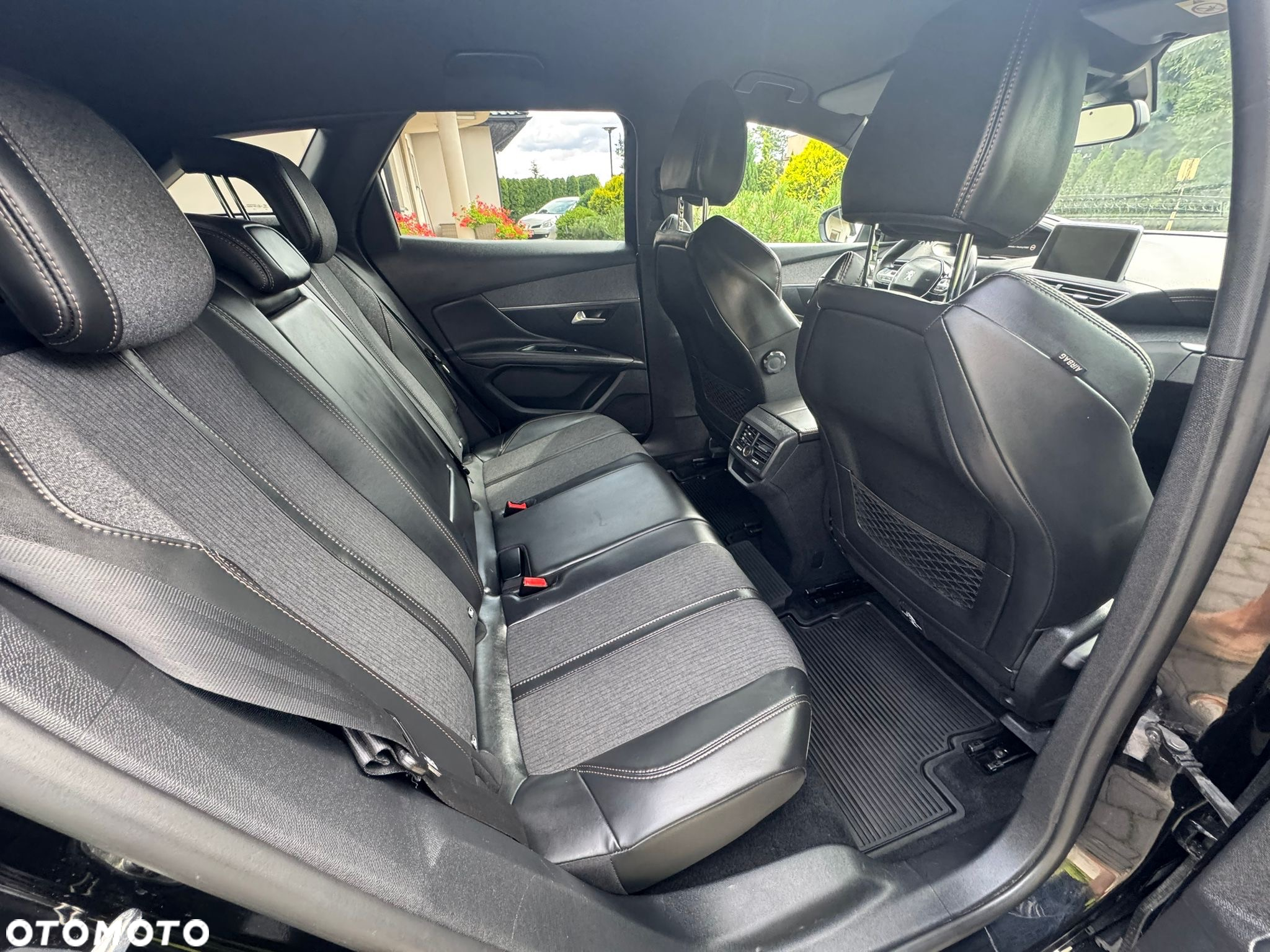 Peugeot 3008 1.2 PureTech GT Pack S&S EAT8 - 20