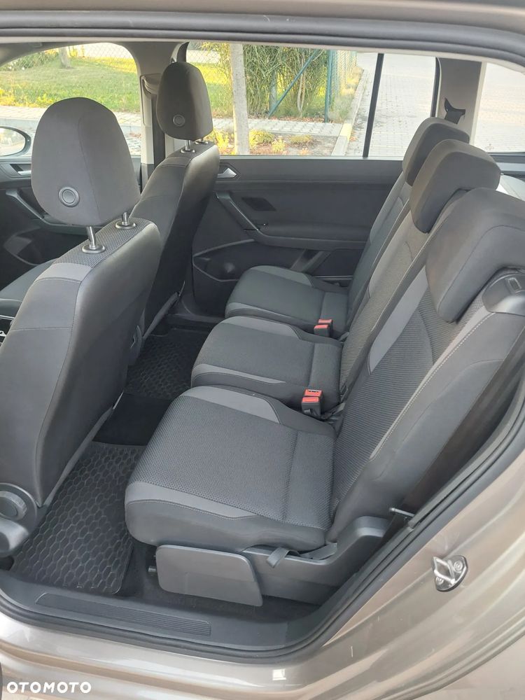 Volkswagen Touran 1.6 TDI BMT SCR Comfortline - 11