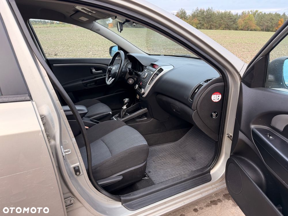 Kia Ceed 1.6 Crdi Optimum - 11