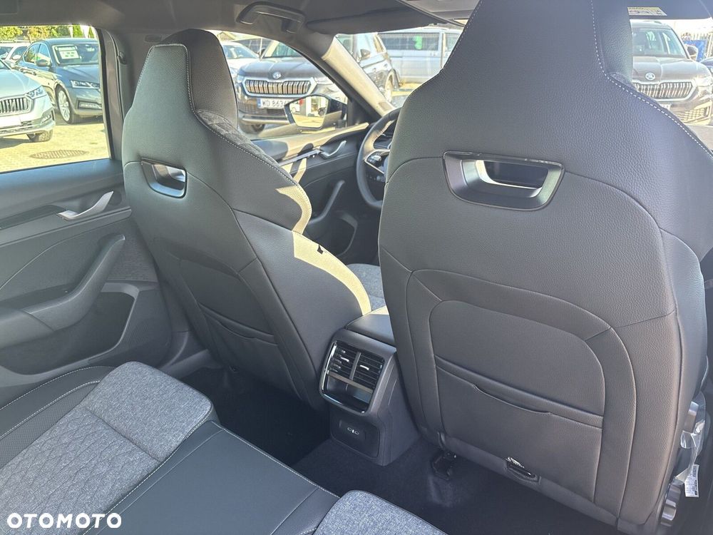 Skoda Octavia 1.5 TSI mHEV Sportline Tech DSG - 21