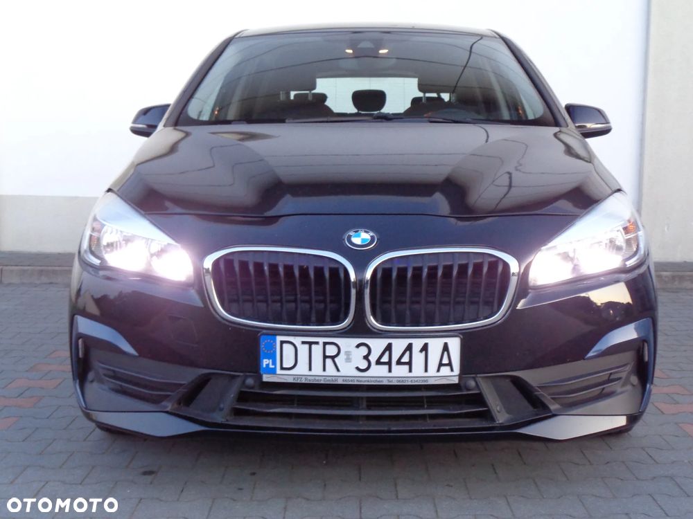 BMW Seria 2 218d Sport Line - 1