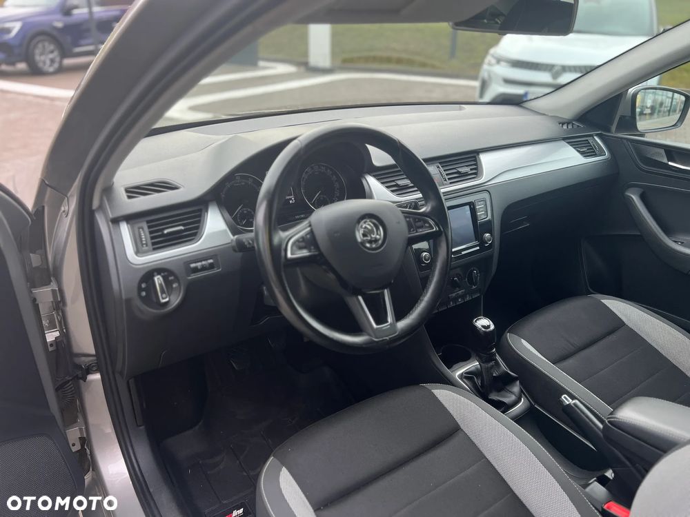 Skoda RAPID 1.0 TSI Active - 8