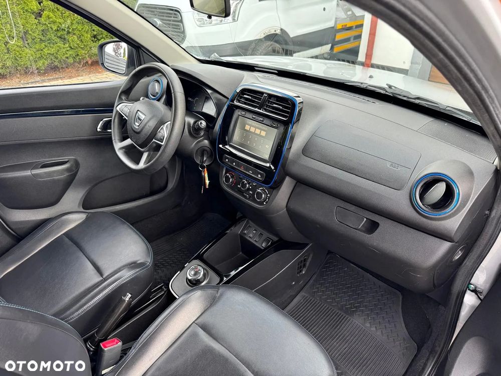 Dacia Spring Electric 45 Essential - 13