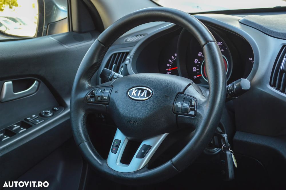 Kia Sportage 1.6 GSL MT 4x2 PREMIUM - 28