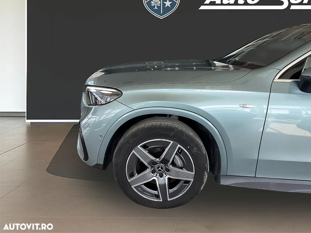 Mercedes-Benz GLC 300 de 4Matic 9G-TRONIC AMG Line Advanced - 9