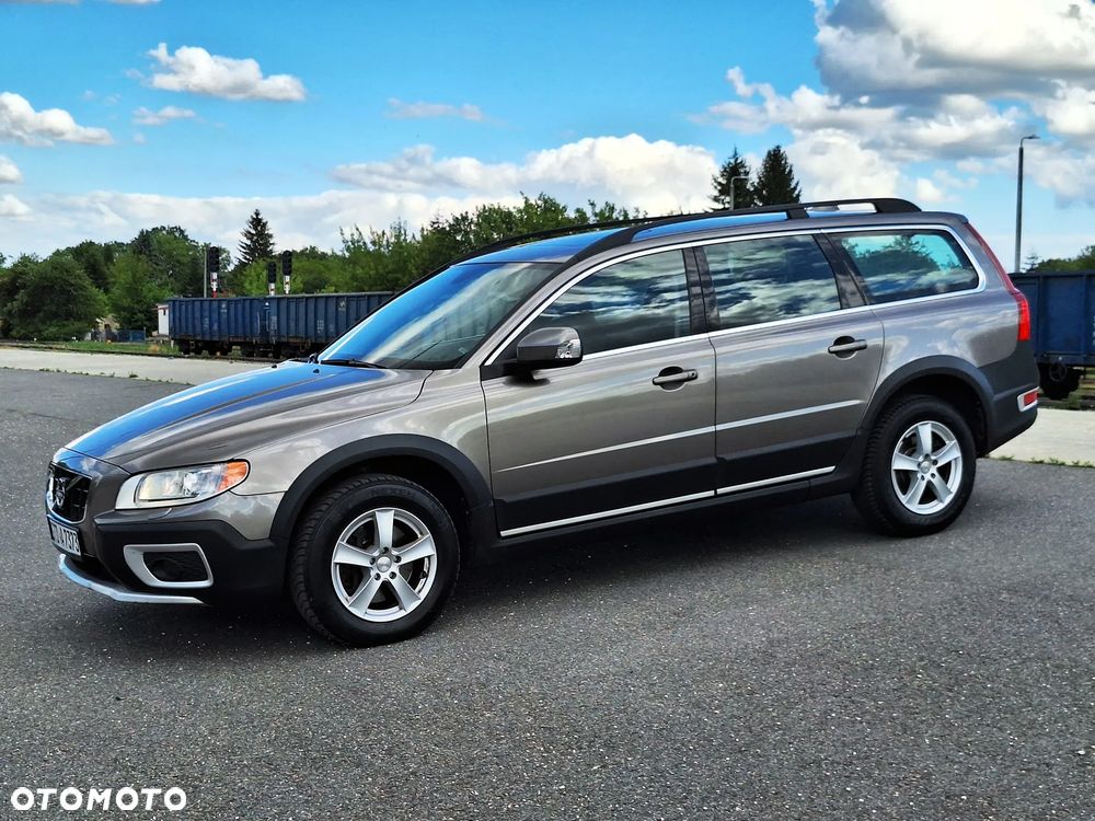 Volvo XC 70 D5 AWD Kinetic - 12