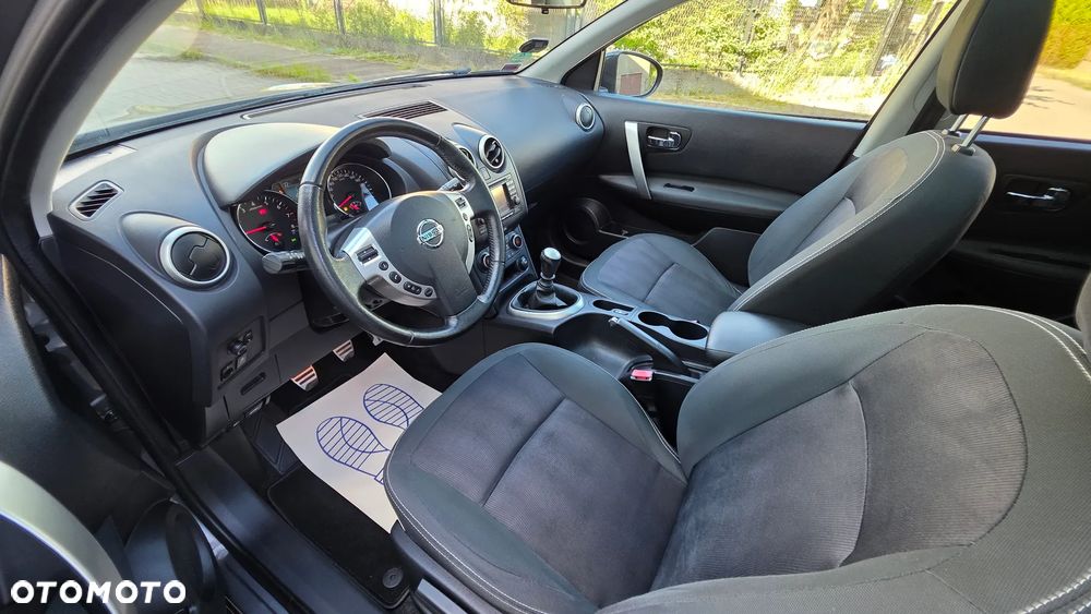 Nissan Qashqai 2.0 Lounge - 20