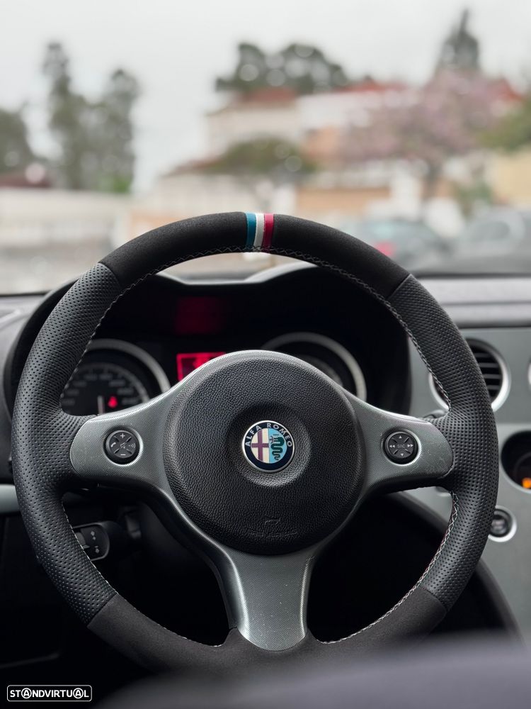 Alfa Romeo 159 Sportwagon 1.9 JTDm 16V Sportiva - 5