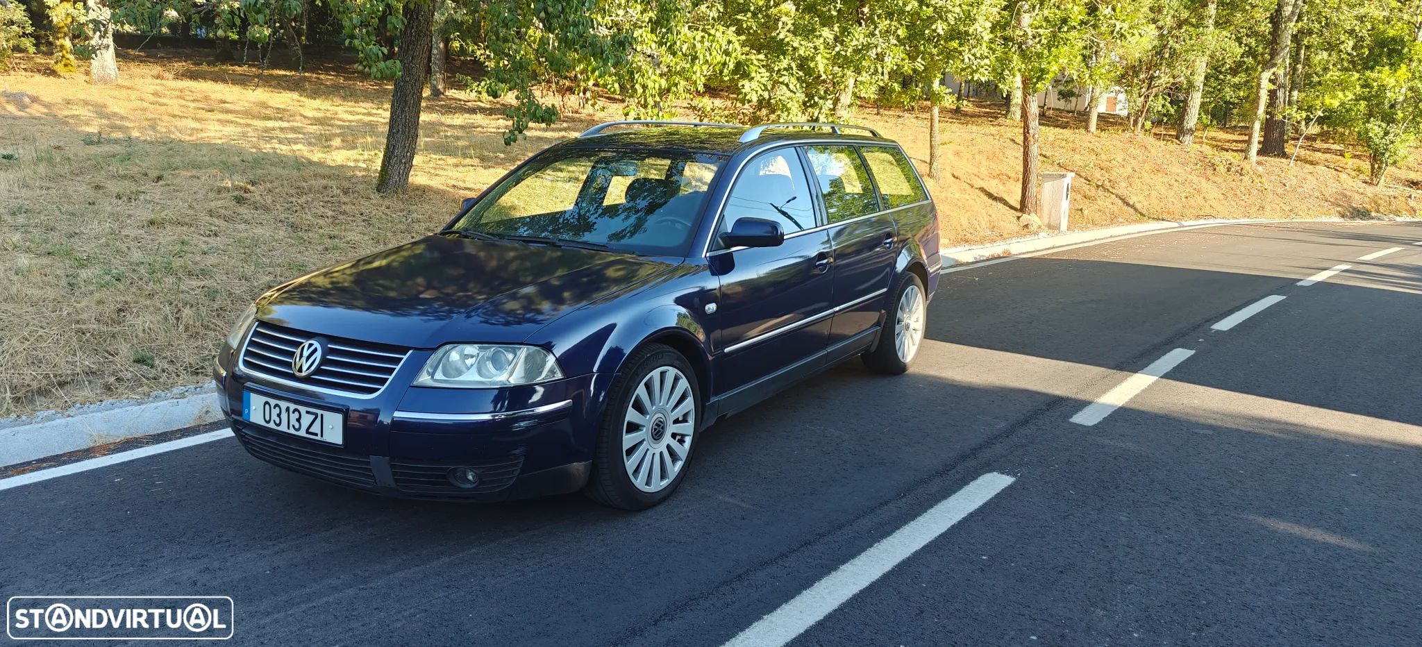 VW Passat Variant 1.9 TDi Highline - 1