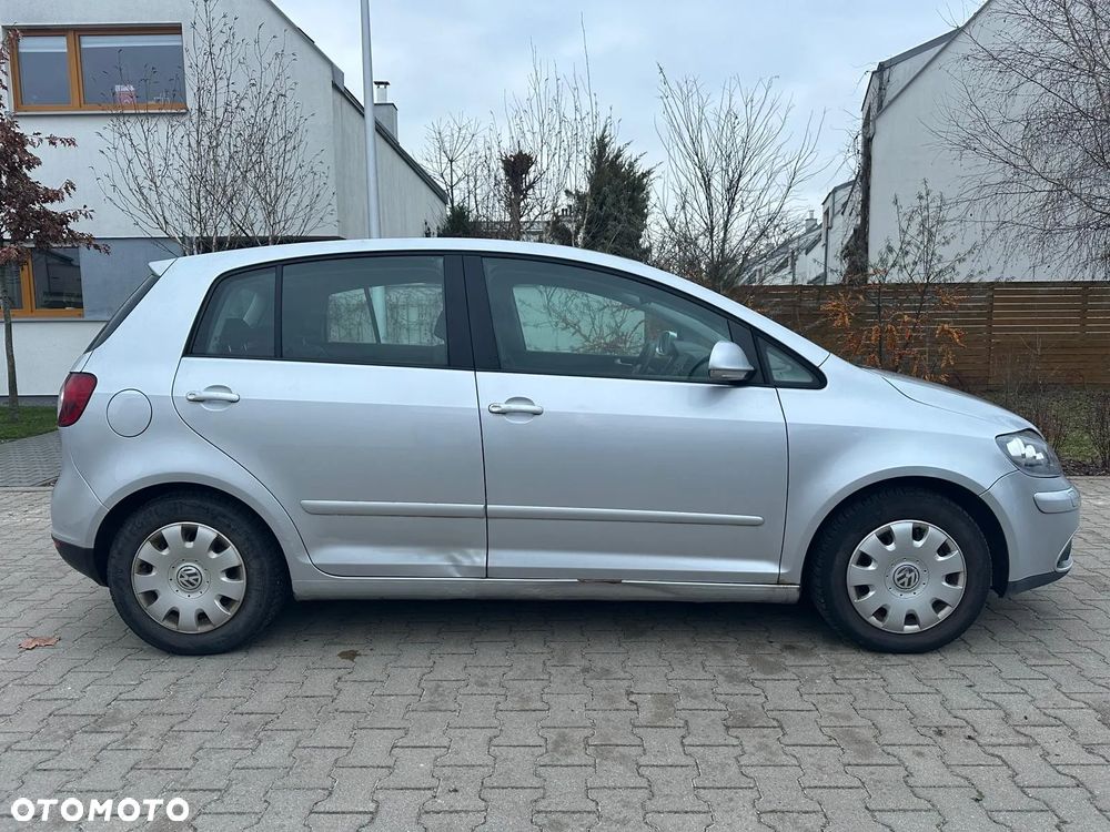 Volkswagen Golf 1.9 TDI DPF Comfortline - 3