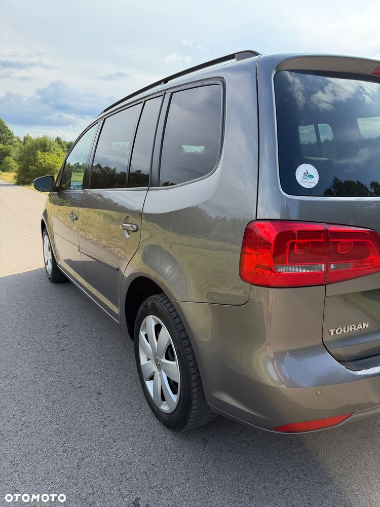 Volkswagen Touran 1.6 TDI DPF BlueMotion Technology STYLE - 9
