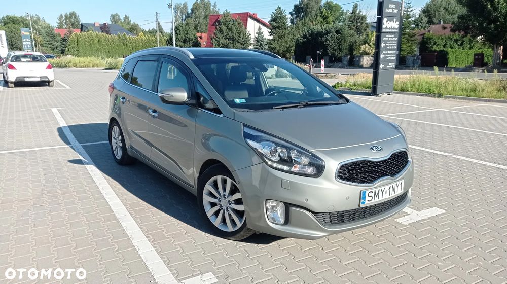 Kia Carens 1.7 CRDi XL 7os - 3
