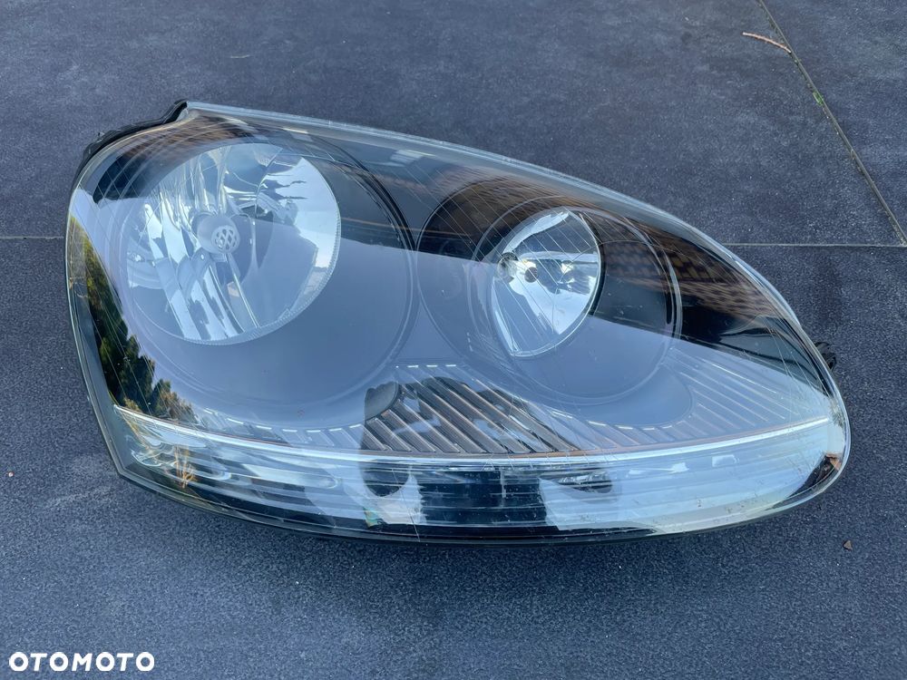 VW GOLF V 5 LAMPA REFLEKTOR PRAWY LEWY PRAWA LEWA PRZÓD CZARNA HELLA 03-09 GTI - 2