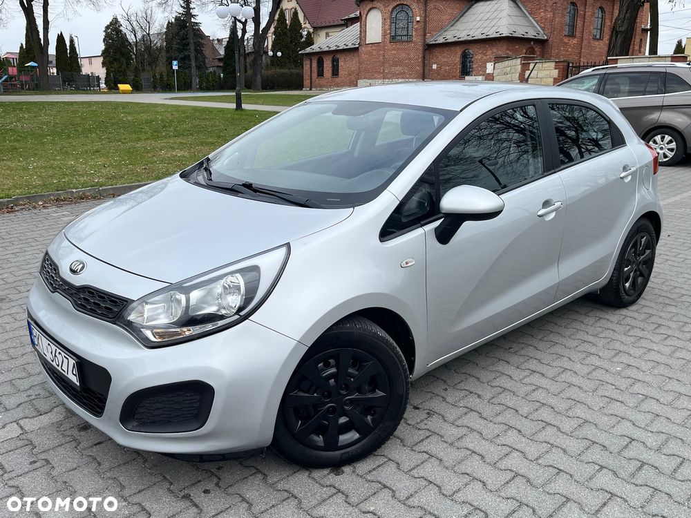 Kia Rio 1.1 crdi M - 9