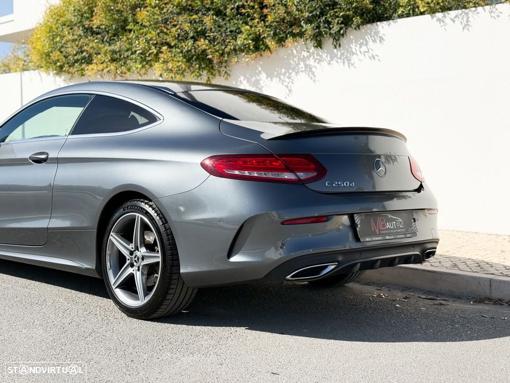 Mercedes-Benz C 250 - 9
