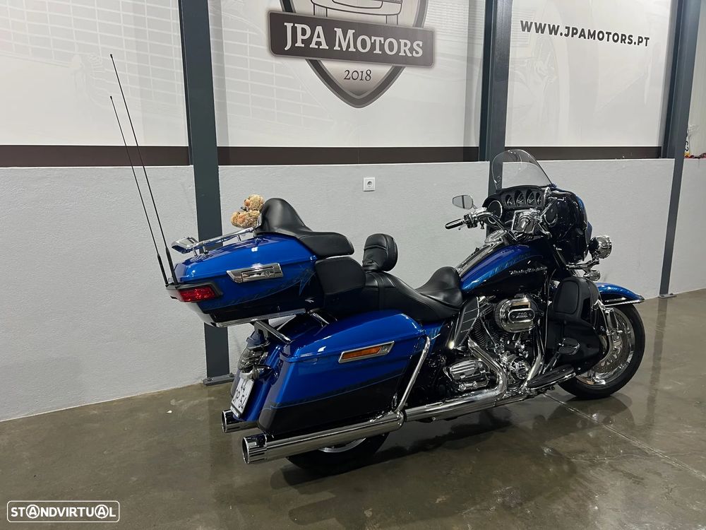 Harley-Davidson FLHT FLHTKSE CVO ULTRA LIMITED - 7