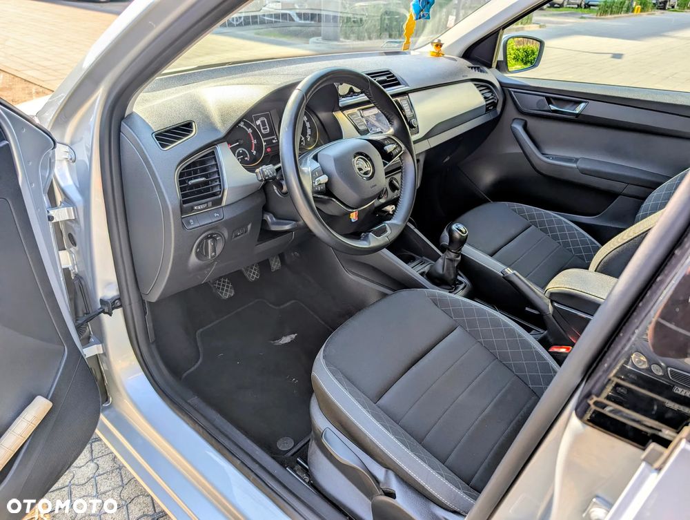 Skoda Fabia 1.0 TSI Ambition - 11