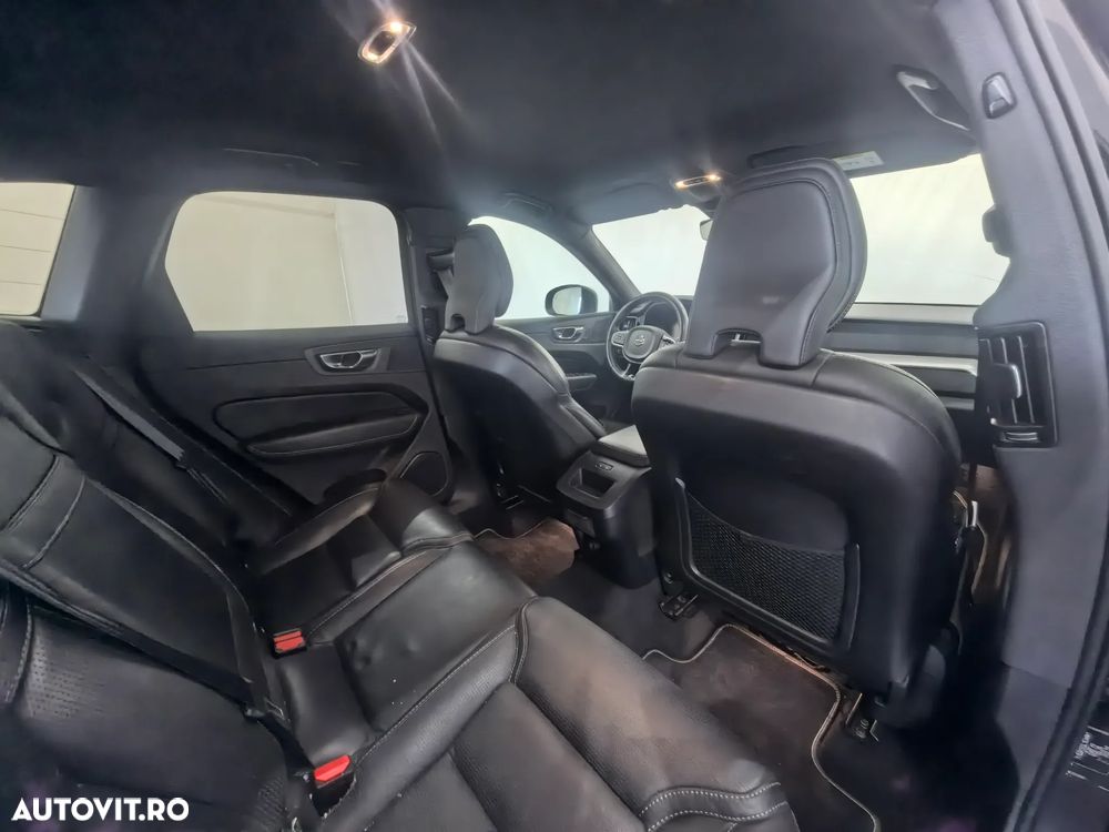 Volvo XC 60 B4 MHEV R-Design - 28