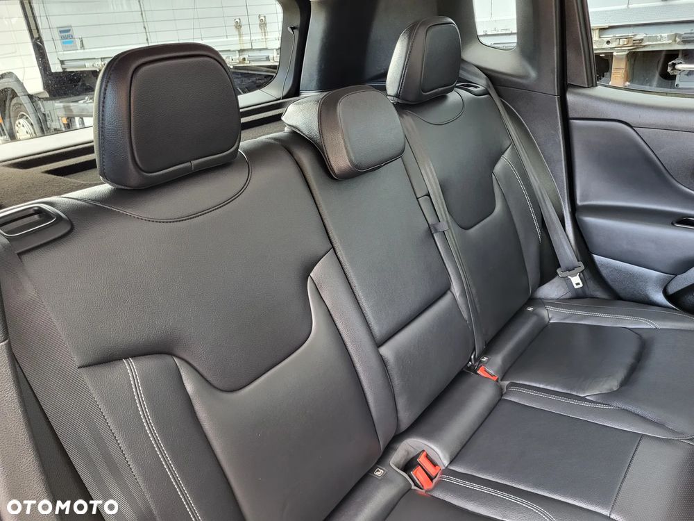 Jeep Renegade 1.4 MultiAir Limited FWD S&S - 29