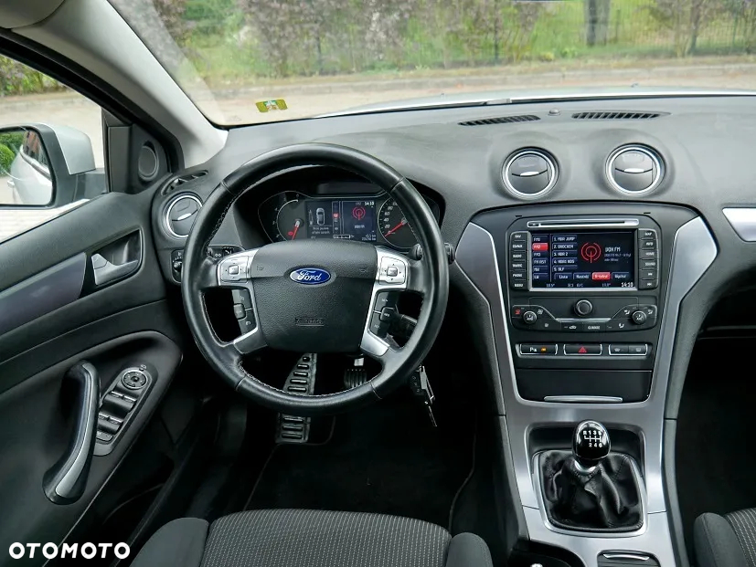 Ford Mondeo 2.0 TDCi Titanium - 8