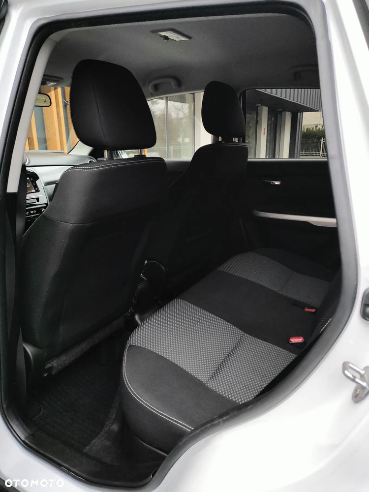 Suzuki Vitara 1.6 Premium 2WD - 38